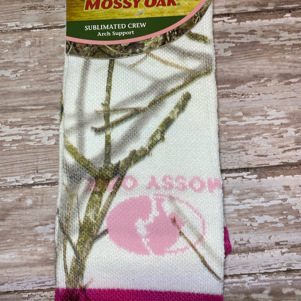 Missy Oak Ladies socks NWT
